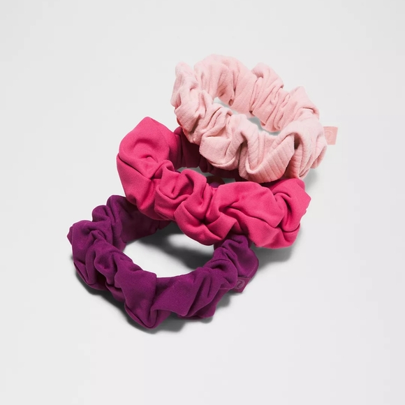 lululemon Uplifting Scrunchies 3 Pack, Chilled Grape/Raspberry Coulis/Pink Haze - Picture 1 of 4